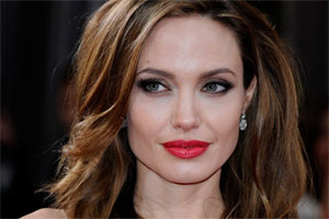 Angelina Jolie Plastic Surgery